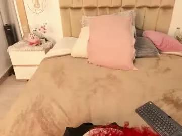 twwiiggy19 from Chaturbate