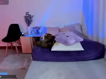 urdreamgiirl from Chaturbate