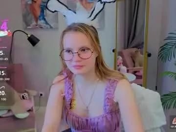 urgingeremma from Chaturbate is Freechat