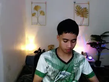 urguy_habibi on Chaturbate 