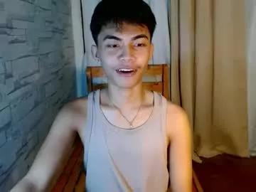 urguy_marco from Chaturbate