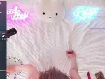 uwuxo from Chaturbate
