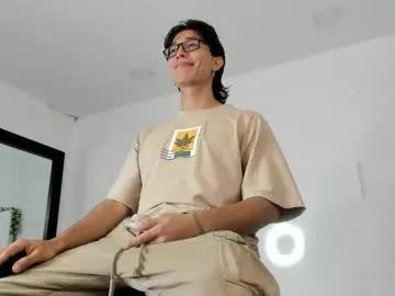 uzagii__ from Chaturbate is Freechat