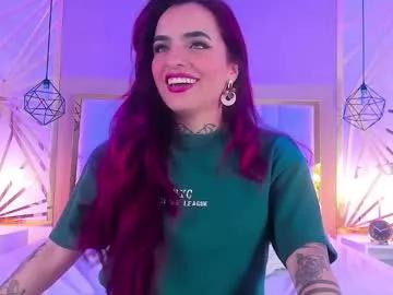 Vaaleriee_miller_ from Chaturbate