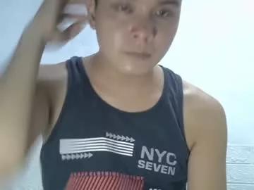 vee_horny01 from Chaturbate
