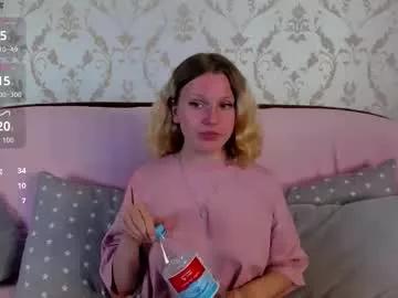 Velvet_peach_ from Chaturbate