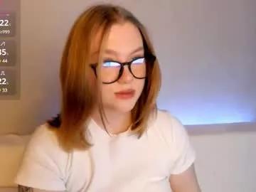 Victoria_pum_ from Chaturbate
