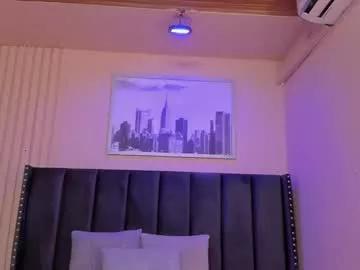 viiolett_lee from Chaturbate