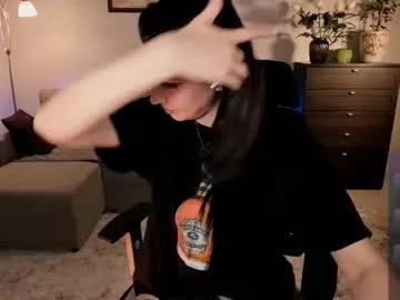 vikibellson from Chaturbate