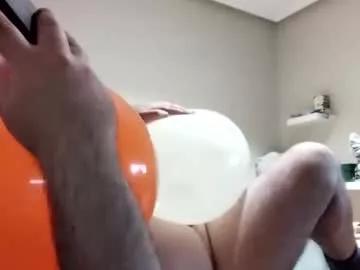 vikingo3333893888 from Chaturbate