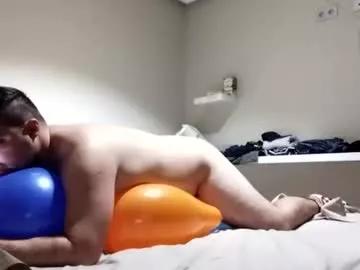 vikingo3333893888 from Chaturbate