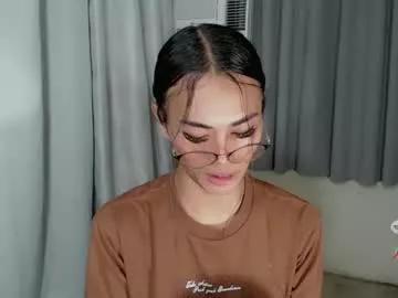 vikkylustfull from Chaturbate