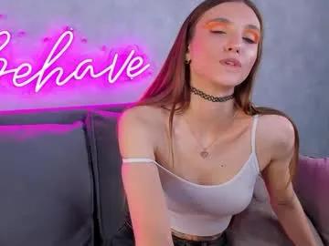 virdjinia_green from Chaturbate is Freechat