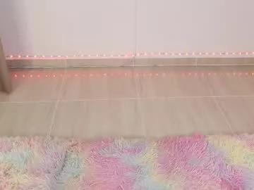 vivi_luv from Chaturbate
