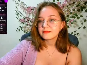 vivivivikkie on Chaturbate 