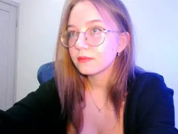 vivivivikkie on Chaturbate 