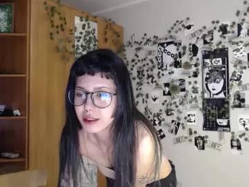 Wavy_nights from Chaturbate
