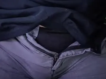 Wellhunginpanties from Chaturbate