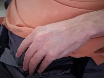 Wellhunginpanties from Chaturbate