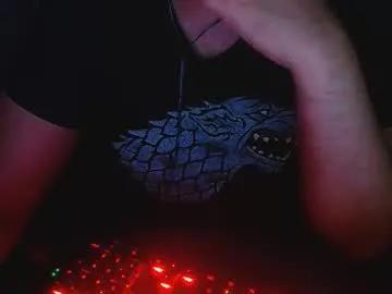Wellingtont from Chaturbate