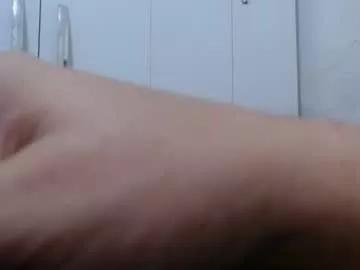 wellingtont from Chaturbate