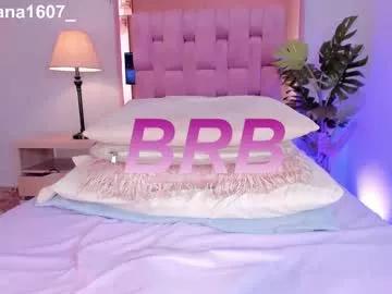 whiite_snow_ from Chaturbate