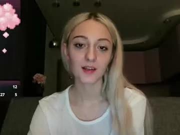 white_liilly from Chaturbate is Freechat