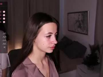 Discover wine_on_lips from Chaturbate