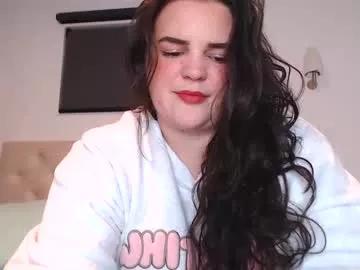 wow_its_kaitlyn from Chaturbate