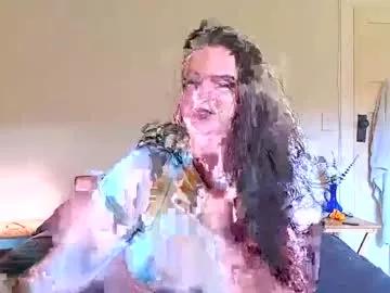 wow_its_kaitlyn from Chaturbate