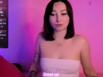 wow_sue on Chaturbate 