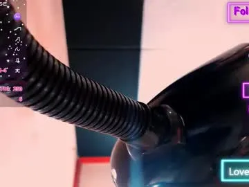 xhugeharleyselfsuckerx from Chaturbate is Freechat