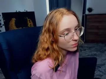 Xo_lil_dream from Chaturbate