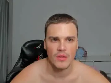 xx_raul_xx_ on Chaturbate 