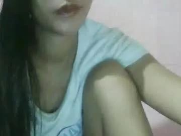 xxkylie18 from Chaturbate