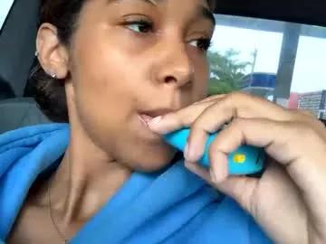 xxwinterwonderxx from Chaturbate