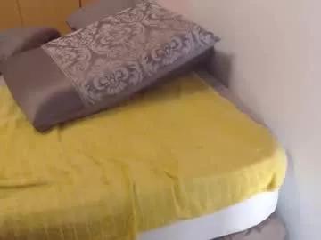 xxxbustybabe27x from Chaturbate