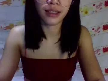 yanna_23 from Chaturbate