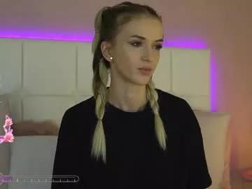 yannajeen from Chaturbate