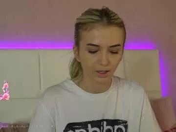 yannajeen from Chaturbate