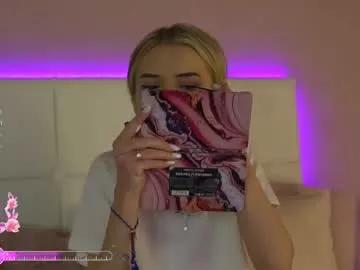 yannajeen from Chaturbate