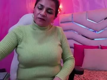 yara_stone from Chaturbate