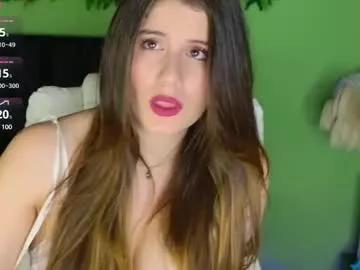 yenn_claros from Chaturbate