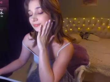 yesofie from Chaturbate is Freechat