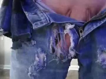 Youneverknowimight2 from Chaturbate
