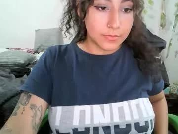 Yourownerserena from Chaturbate