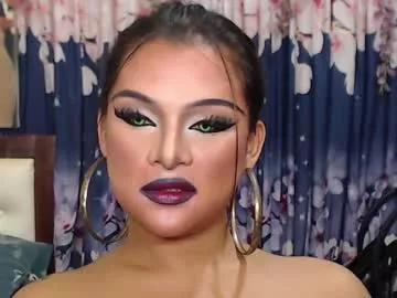 Yourtrannyqueenxxx from Chaturbate