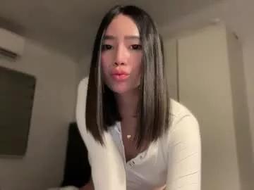 yowginethegreat from Chaturbate is Freechat