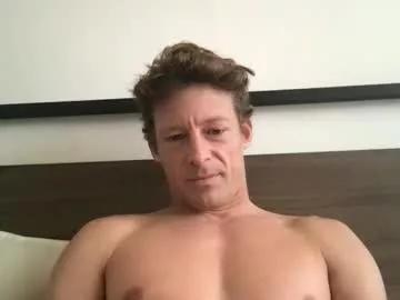 yoyoyo1221 from Chaturbate