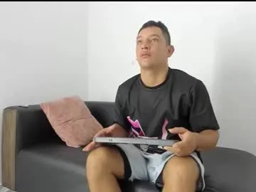 yuly_alex1 on Chaturbate 